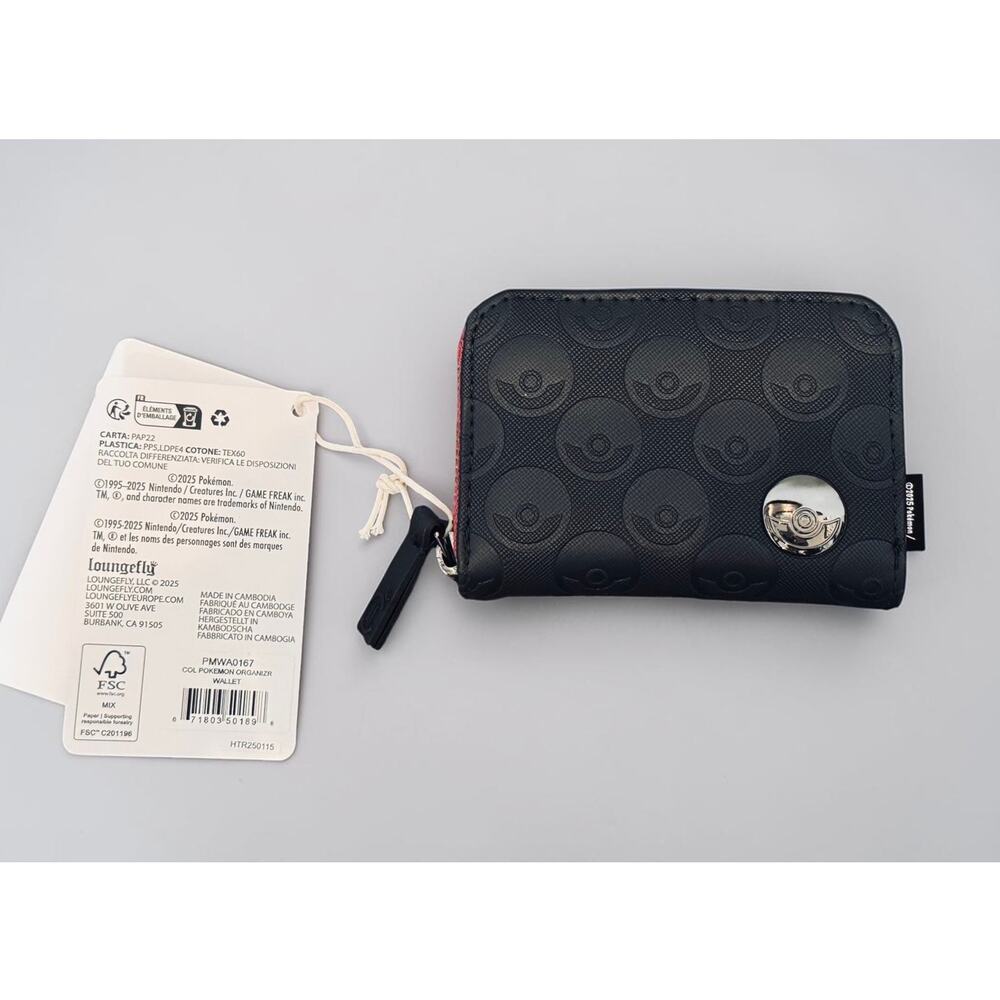 Collectiv Pokémon Poké Ball Zip Around Wallet NWT